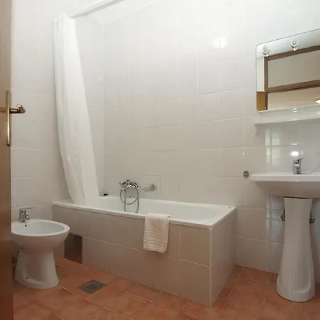 Fuer 6 Personen Ca 62 Qm In Fazana, Istrien Istrische Riviera *