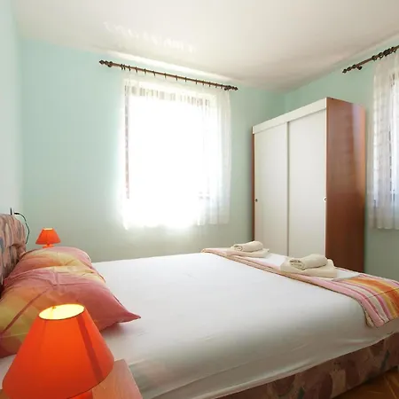 Fuer 6 Personen Ca 62 Qm In Fazana, Istrien Istrische Riviera *